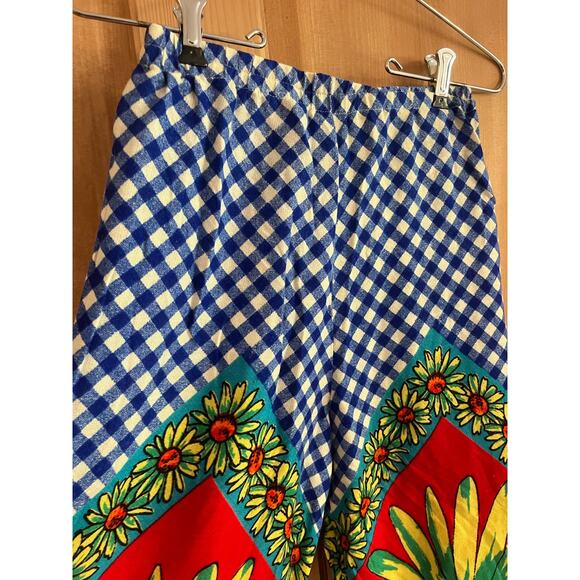 Vintage 1960’s flare flower pants size small with blue checkers - Picture 8 of 12